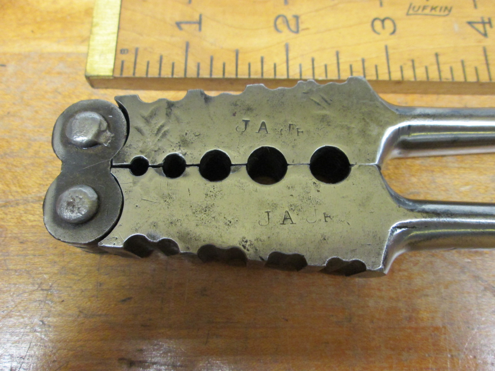 S. & H. CO Lineman's Splicing Pliers Double Action
