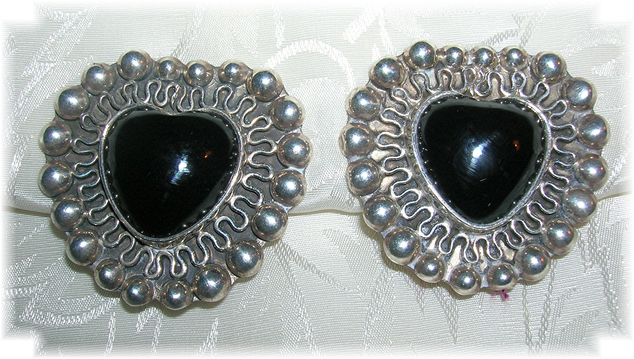 Taxco Mexico Sterling Silver Onyx Heart Clip Earrings