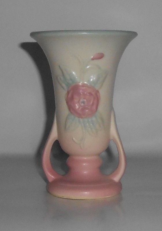 VINTAGE Hull Pottery Open Rose #130 4-3/4" Twin Handle Vase