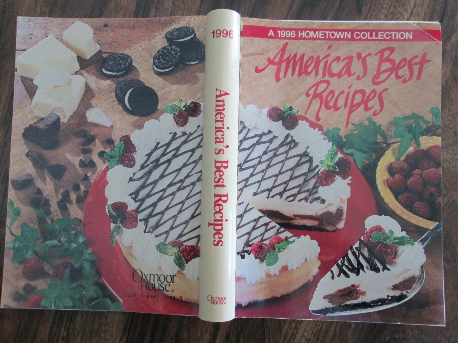 COOKBOOK America's Best Recipes Oxmoor