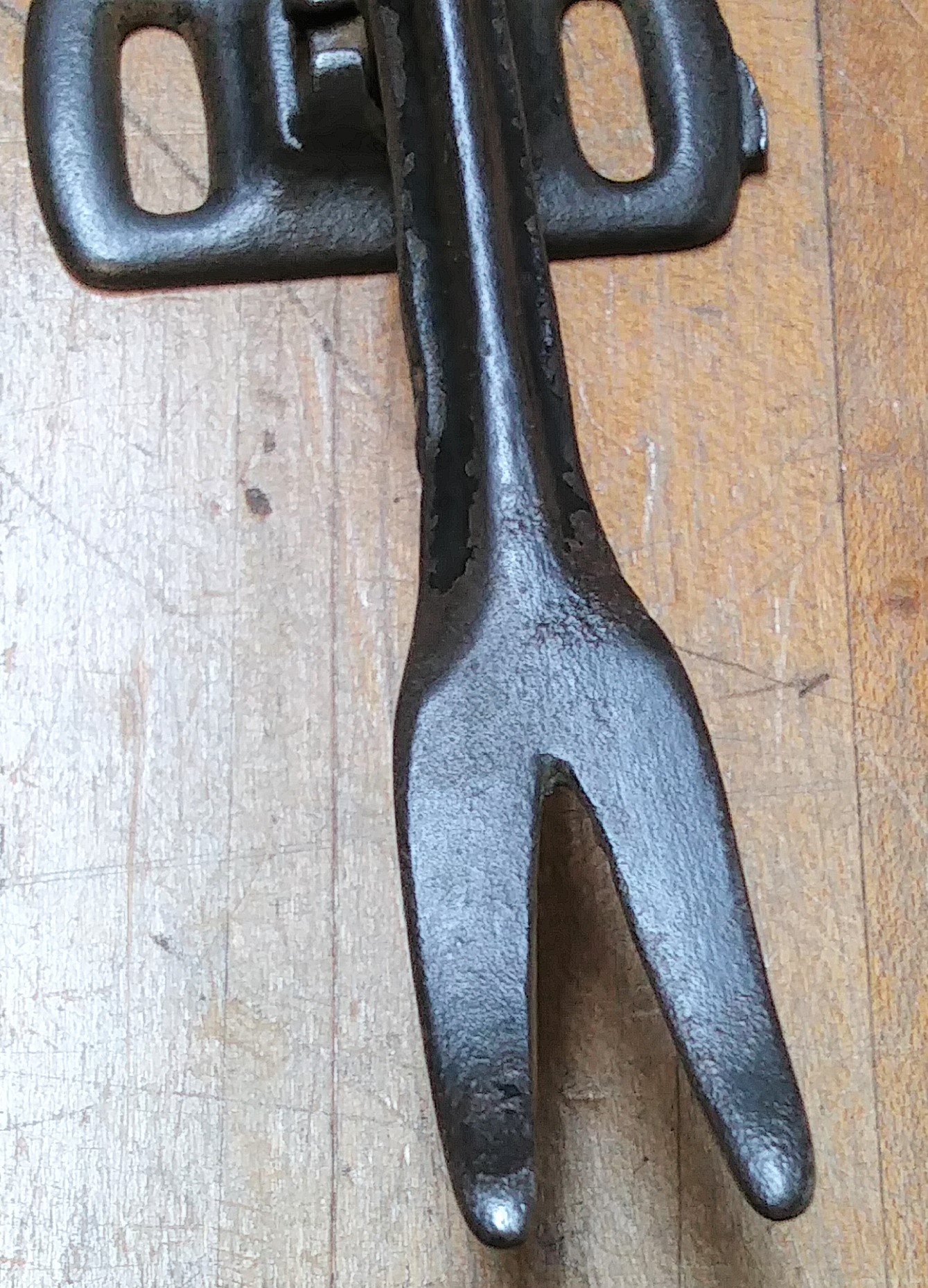 Antique Bench Mount Tack Puller