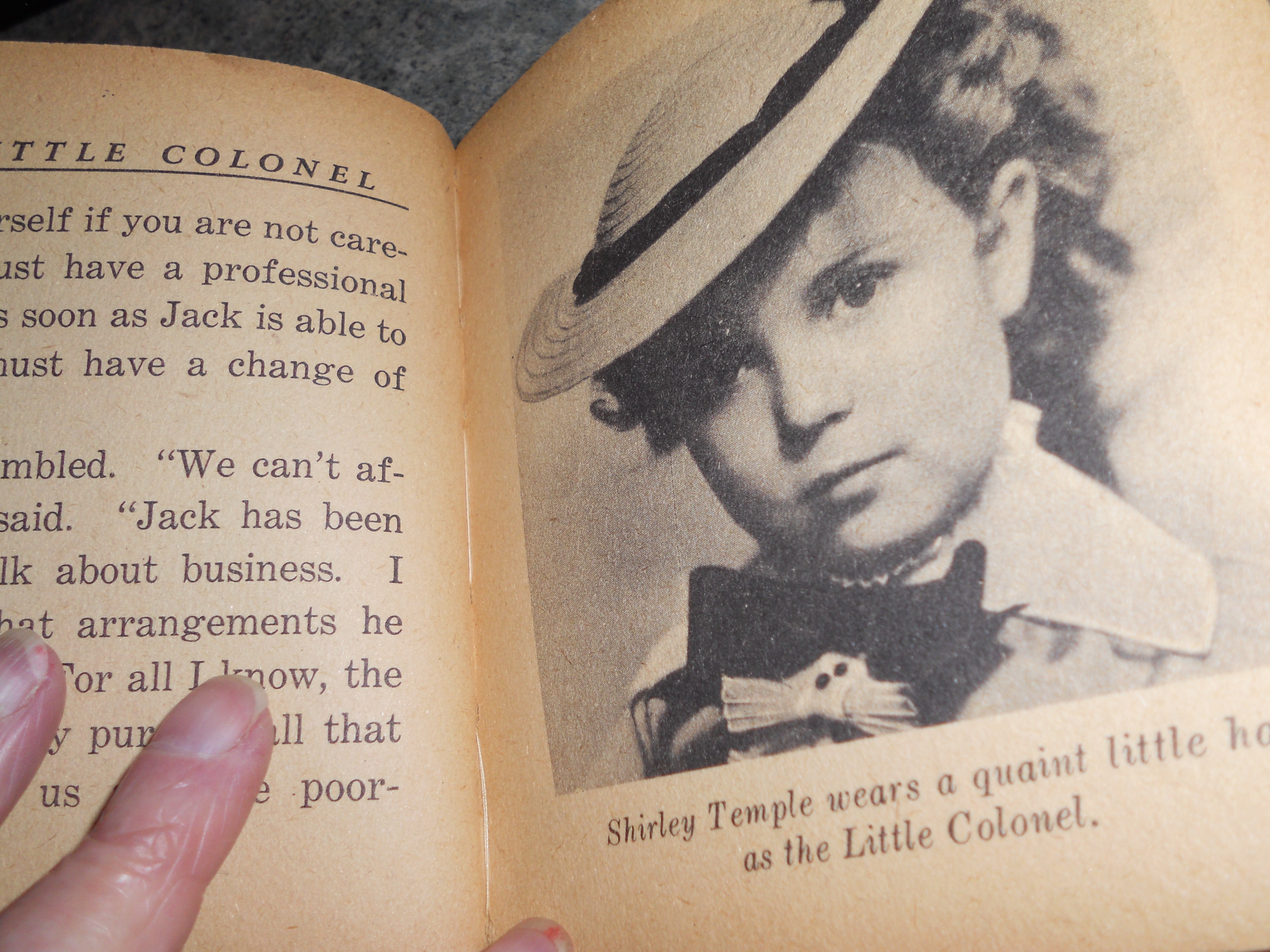 Shirley Temple Book Little Colonel 1940's