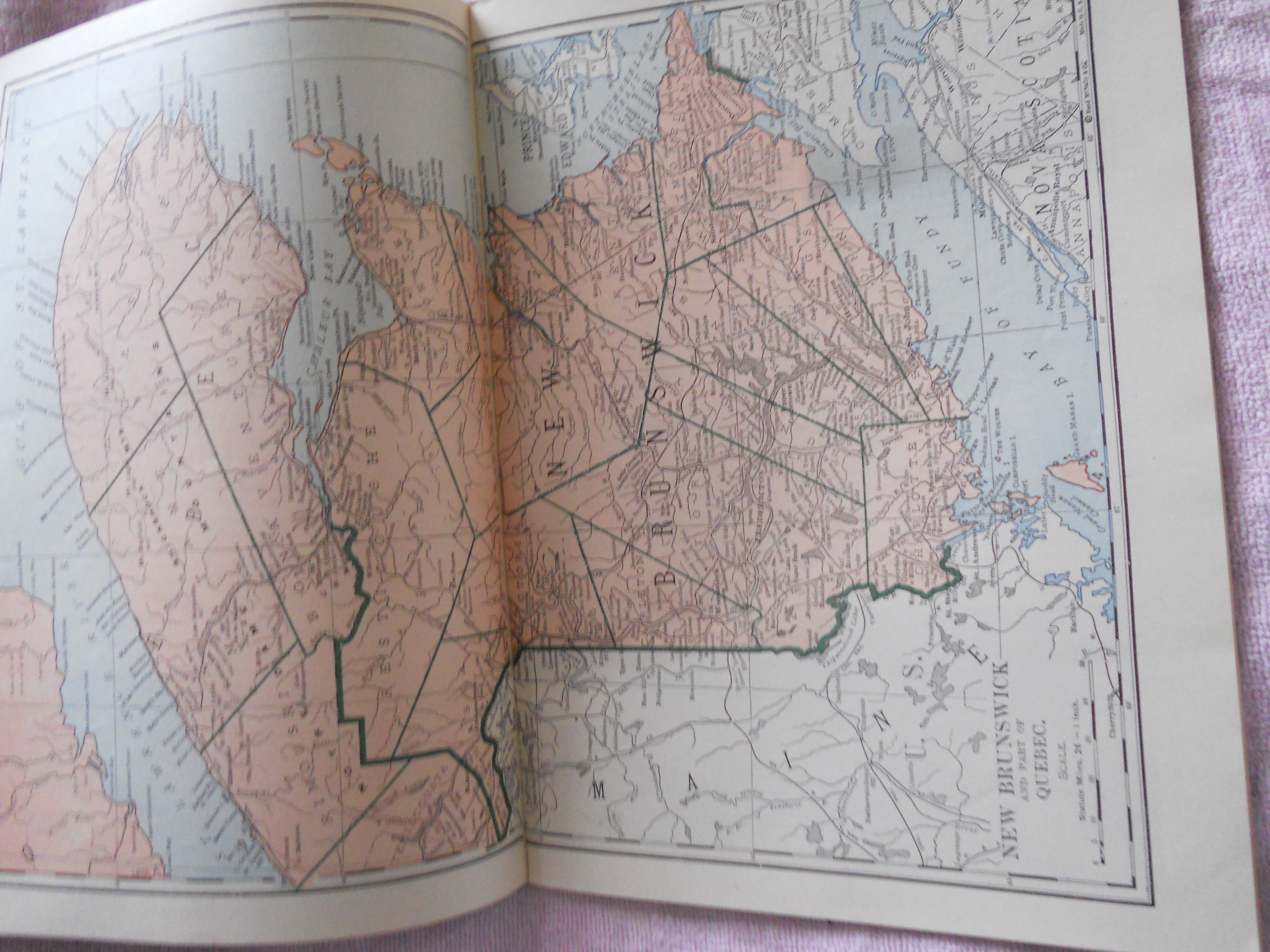 Canada Descriptive Atlas, 1923