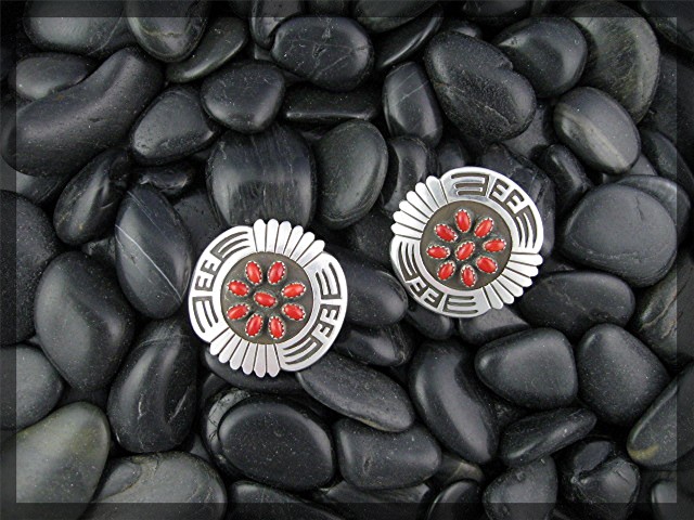 Rosco Scott Sterling Silver Mediterranean Coral Clip Ea