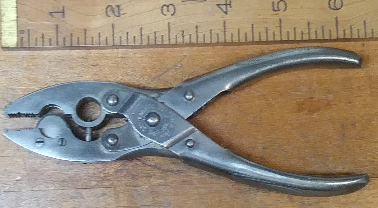 Sargent Belt Pliers Parallel Jaws / Cutters