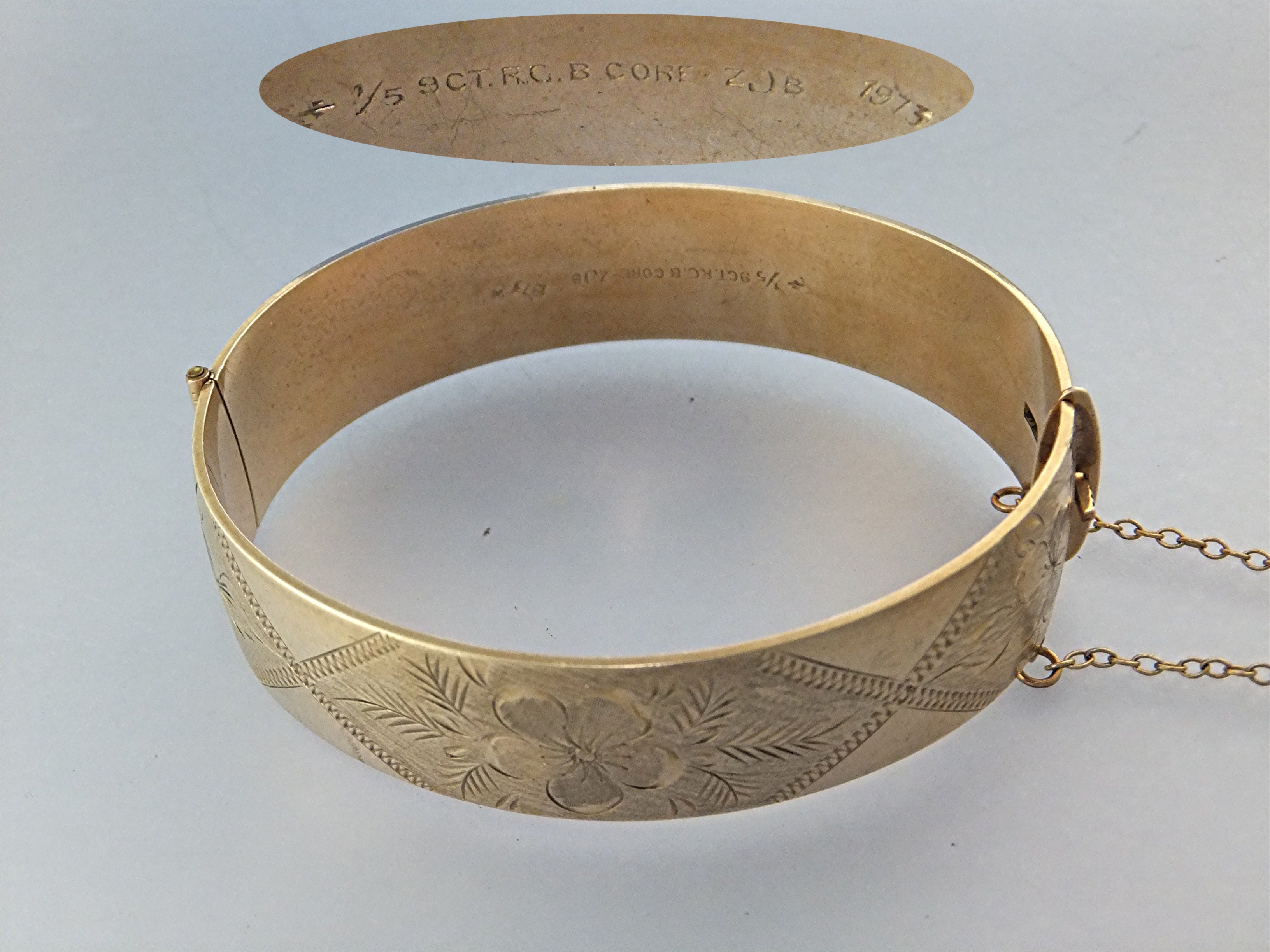 Bracelet Rolled 9ct Gold England 1973