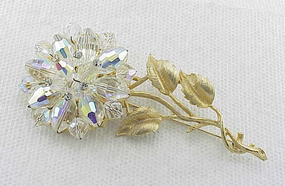 Vintage Aurora Borealis Glass Crystal And Rhinestone Flower Brooch