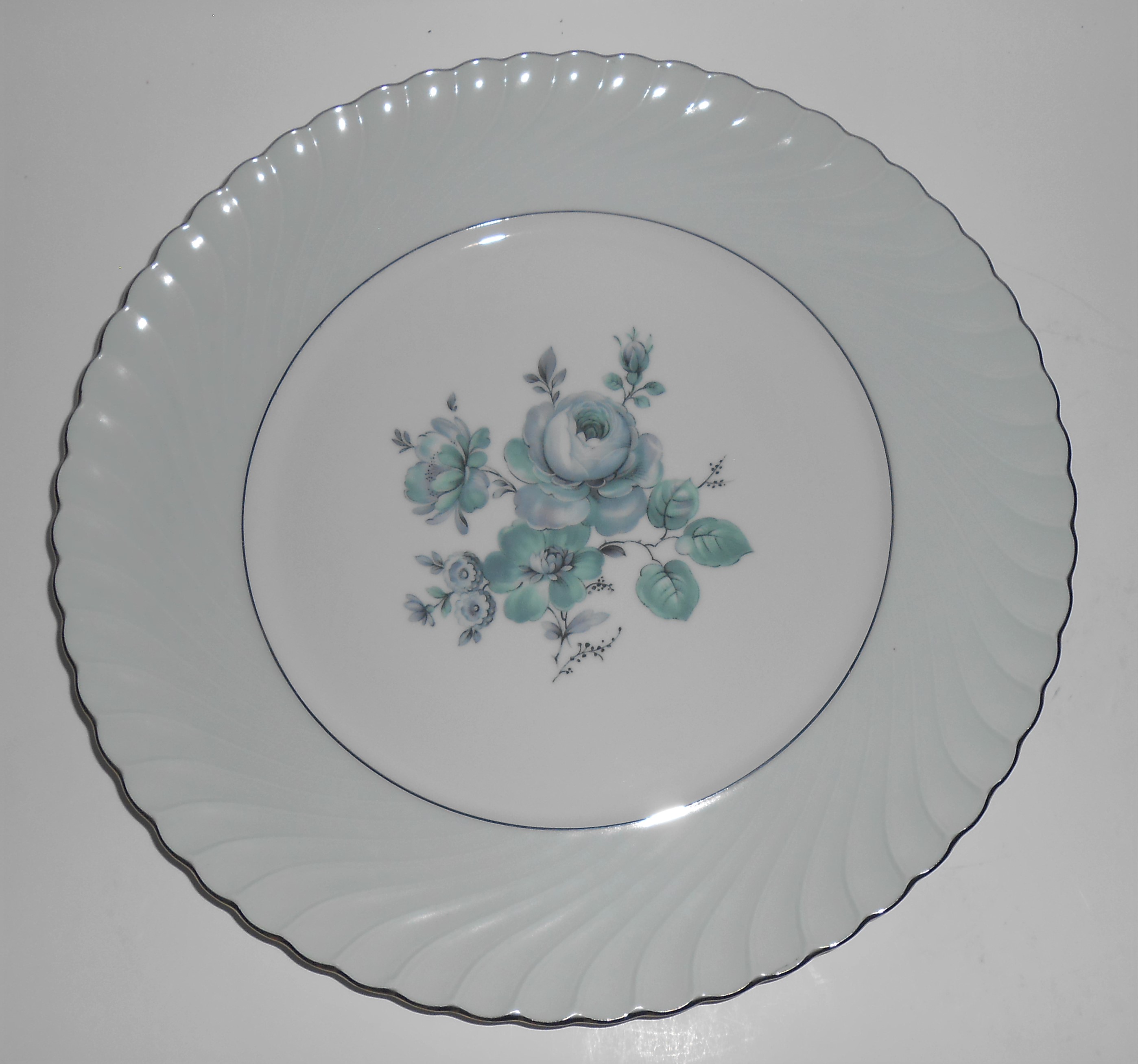 Royal Tettau China Dawn Rose Platinum Band Dinner Plate