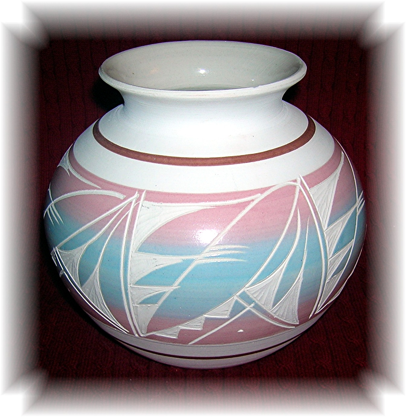 Mexican Pot Signed R Gonza Etched