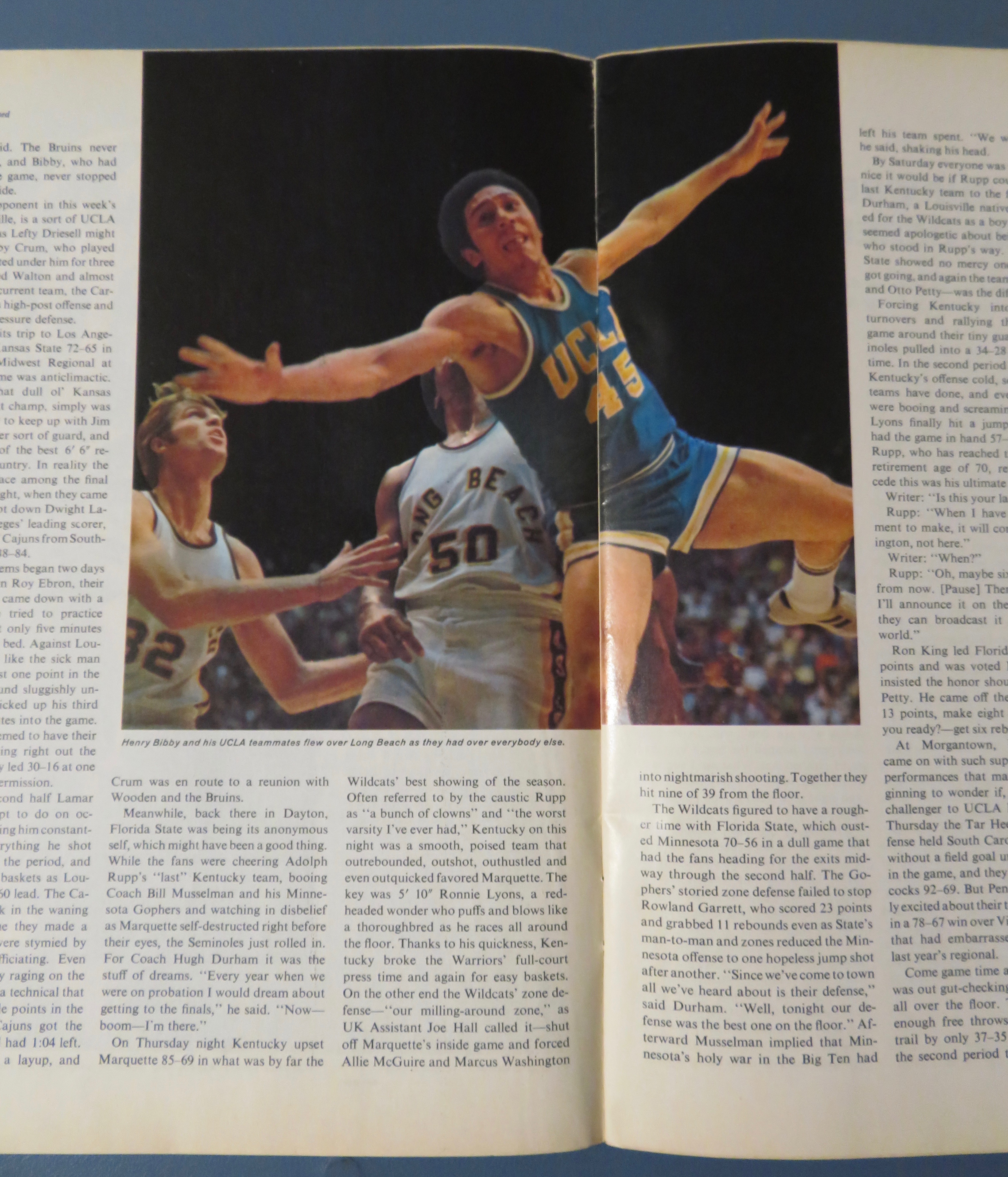 Sports Illustrated Magazine -March 27, 1972- Vida Blue