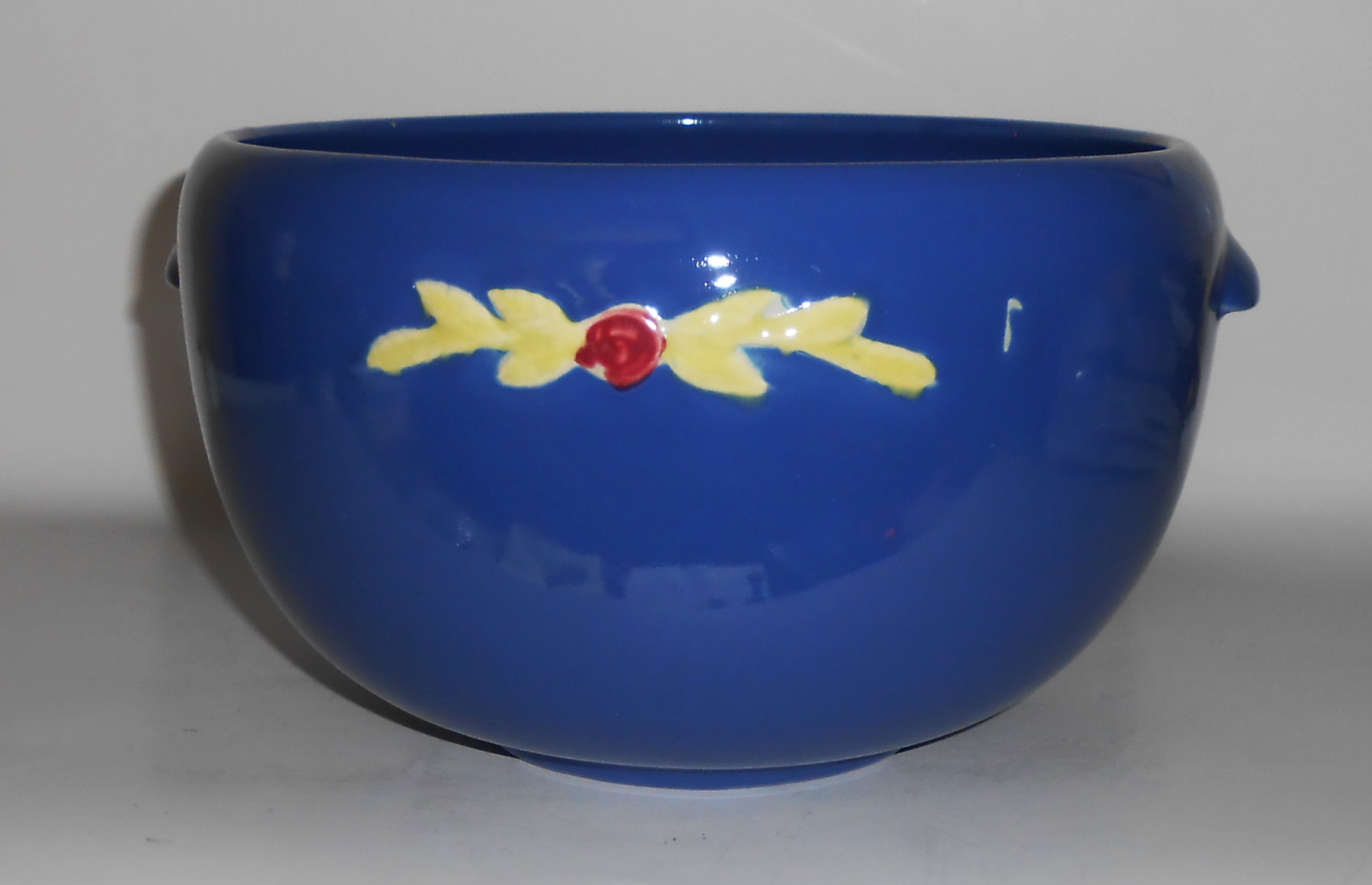 Coors Pottery Rosebud Blue LARGE 7 Pint Pudding Bowl