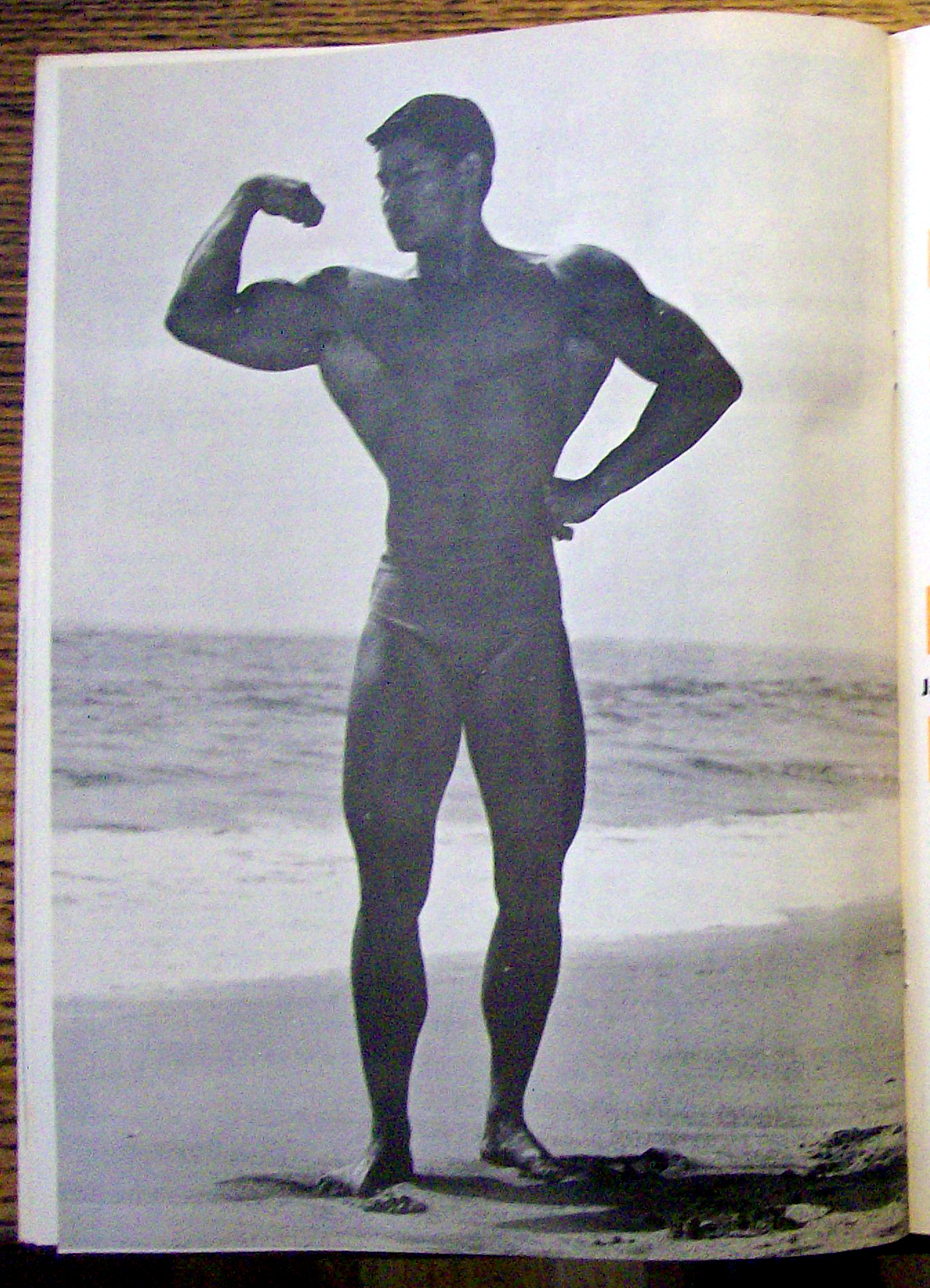 Strength & Health Magazine-January 1968-Dennis Tinerino