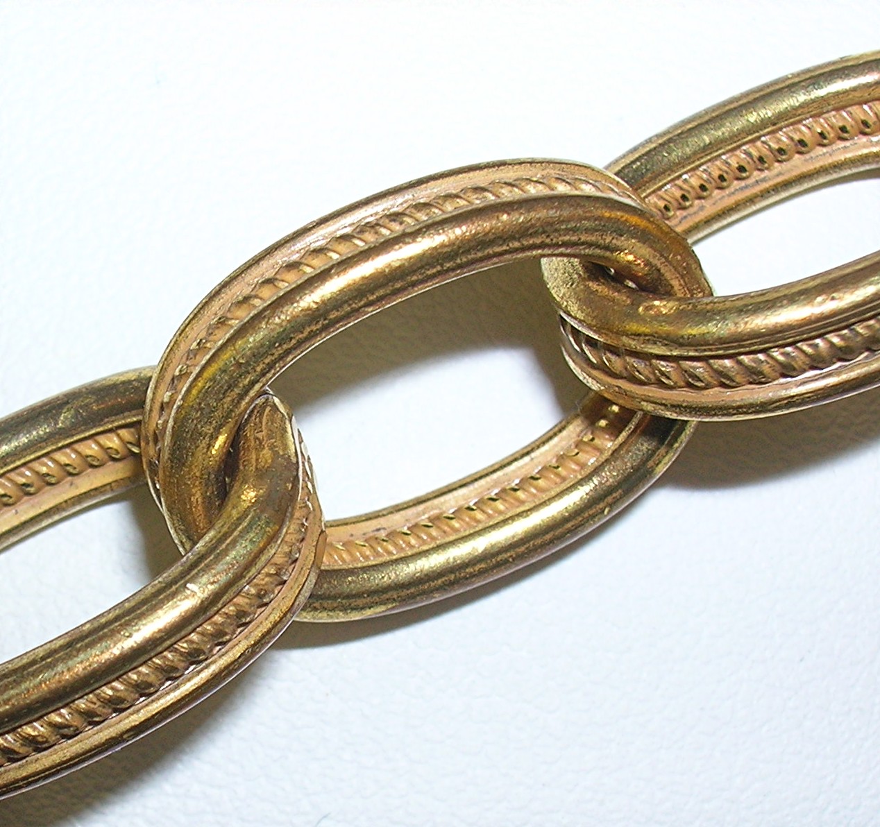 MIRIAM HASKELL Gold Link Chain