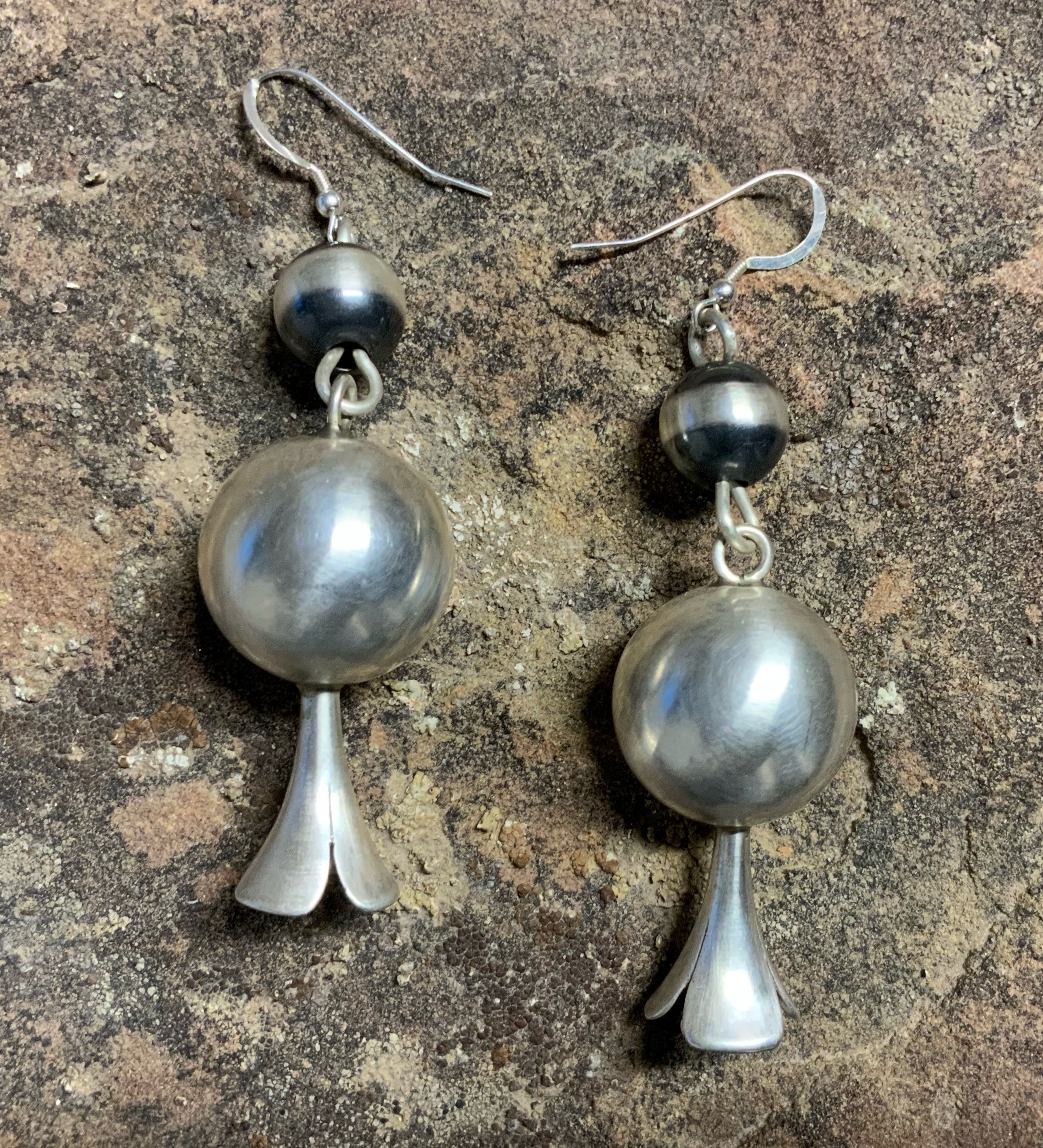 Navajo Pearls Blossom Earrings Hook 3 Inch