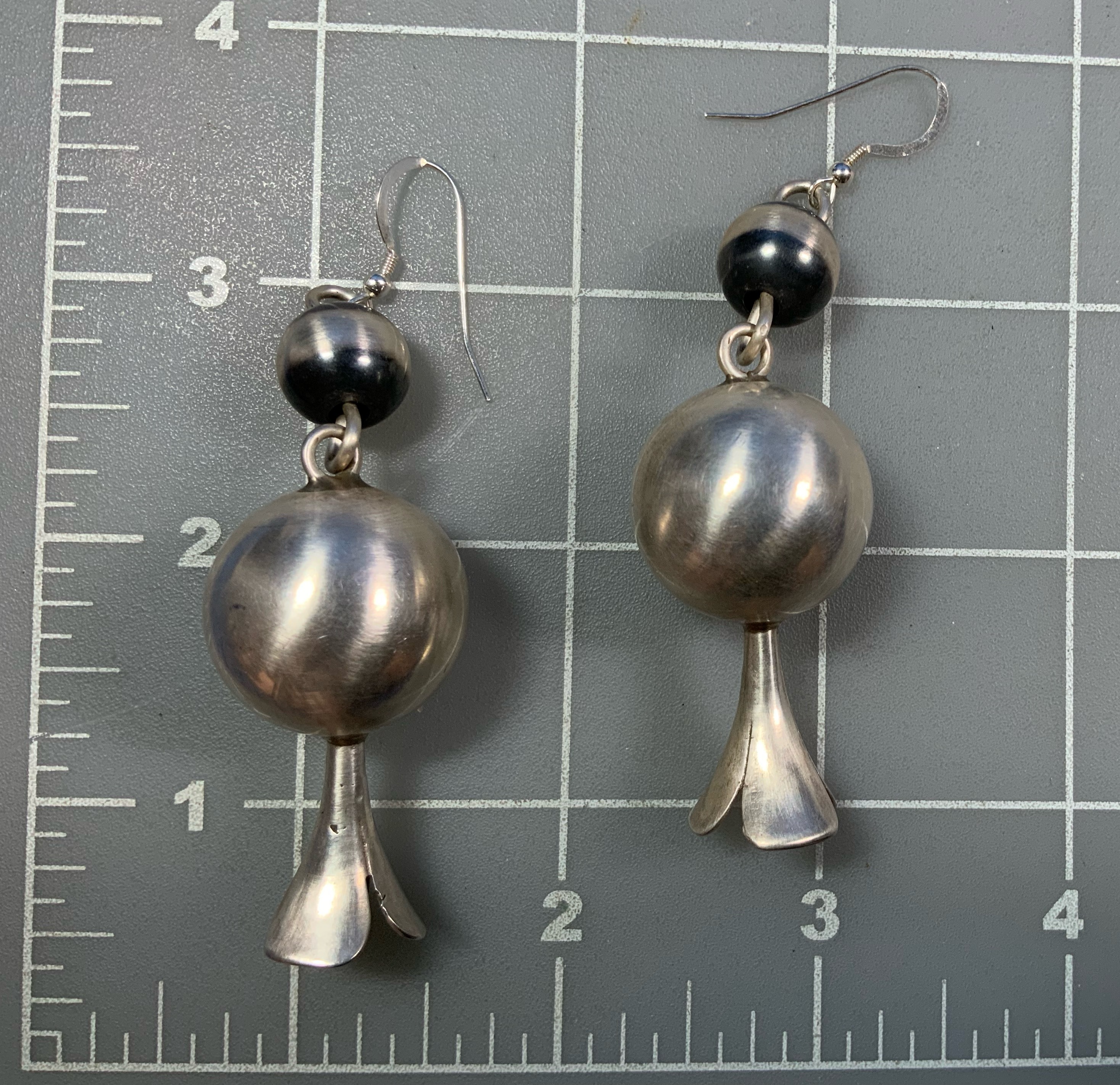 Navajo Pearls Blossom Earrings Hook 3 Inch