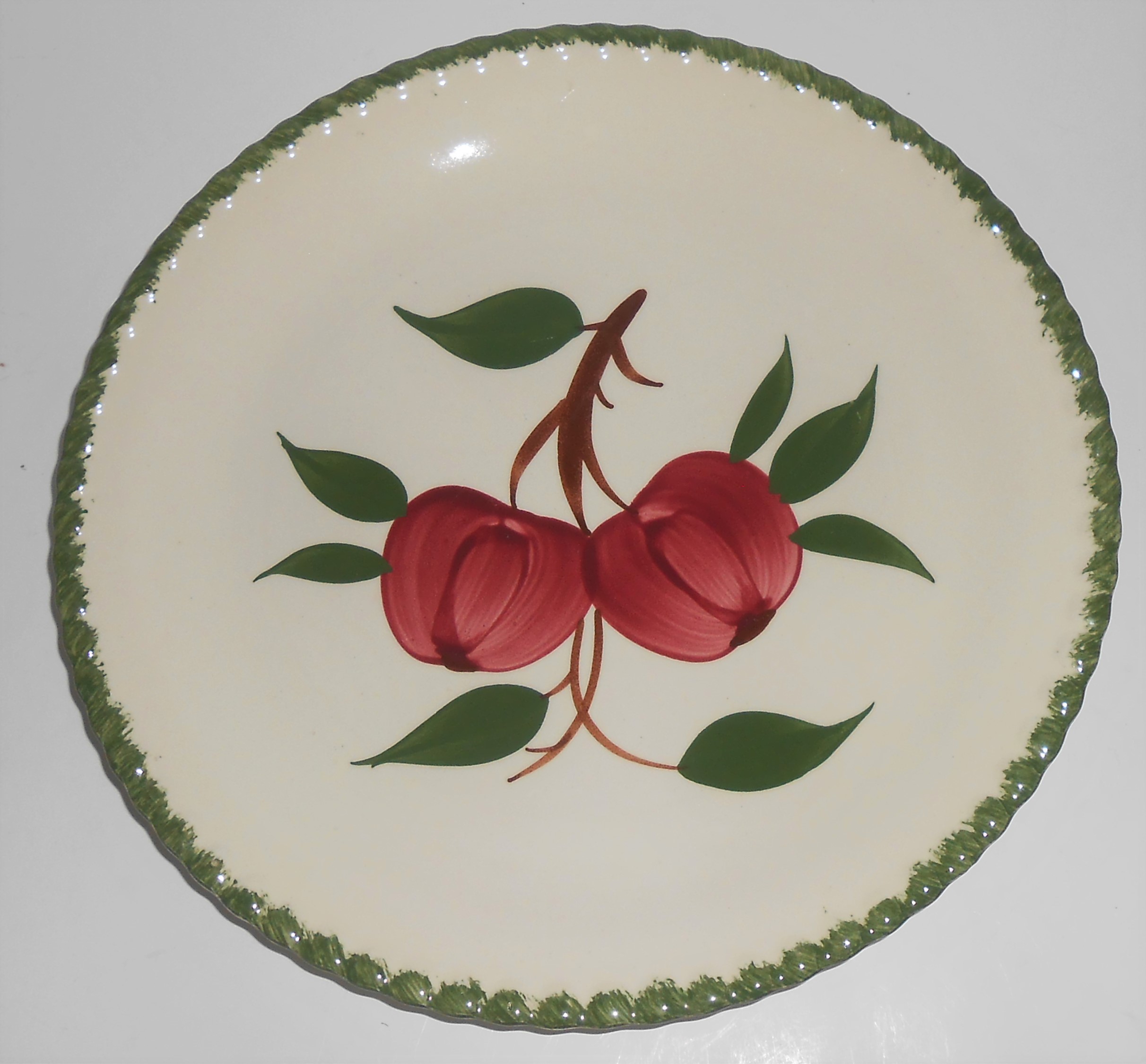 Blue Ridge Southern Potteries Quaker Apple Luncheon Pla