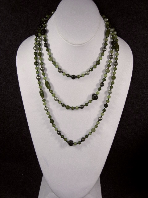 Necklace, costume green glass beads faux pearls