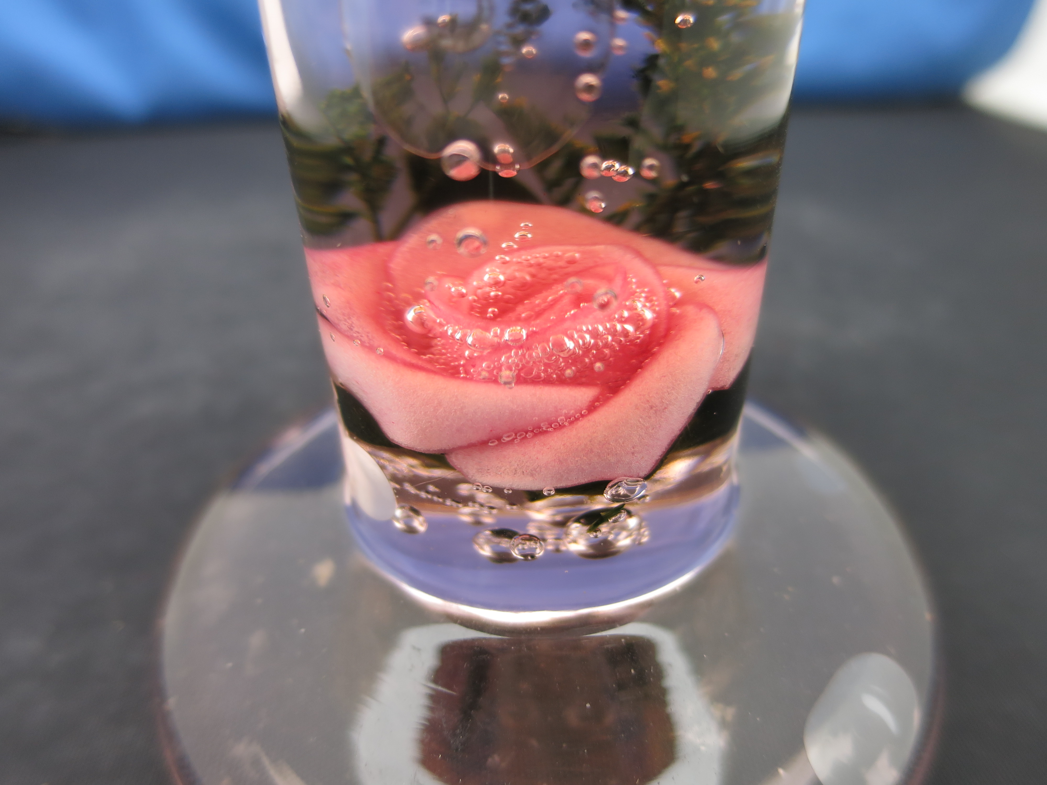 Blown Glass Candle Lamp with pink and yellow Roses