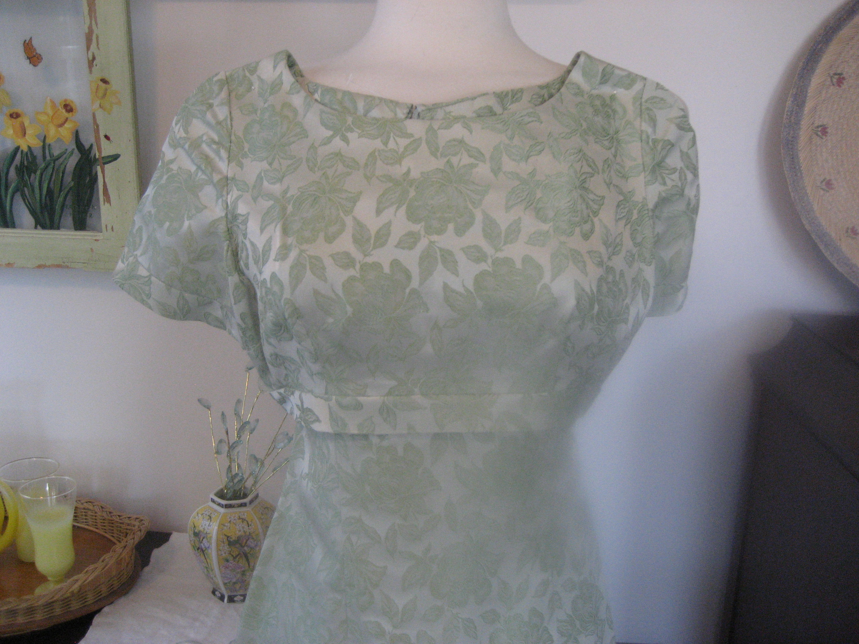 1950 Slim Ladies Brocade Party Dress
