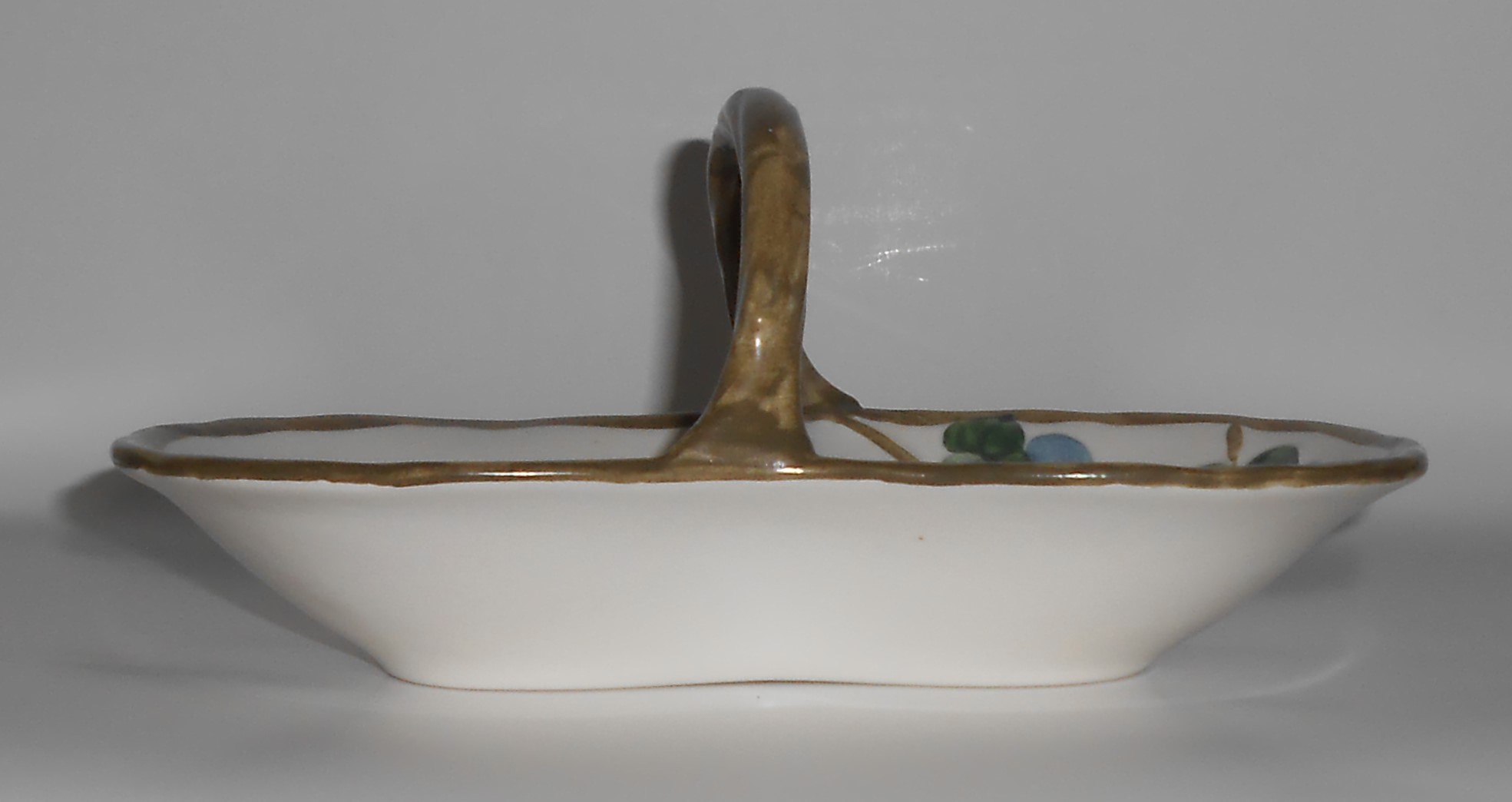 Metlox Pottery Poppy Trail Sculptured Grape Handled Jam
