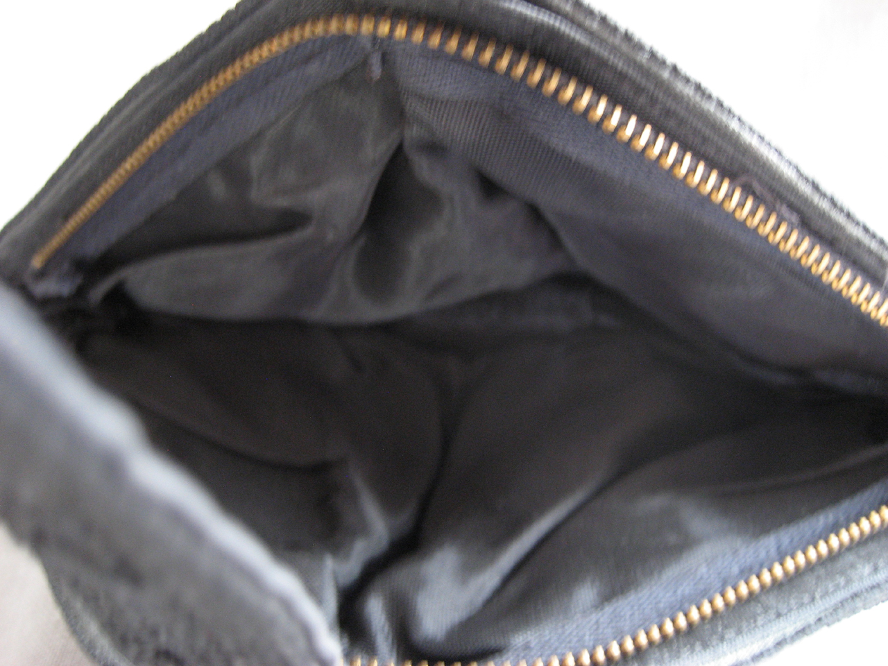 Black Victorian Purse