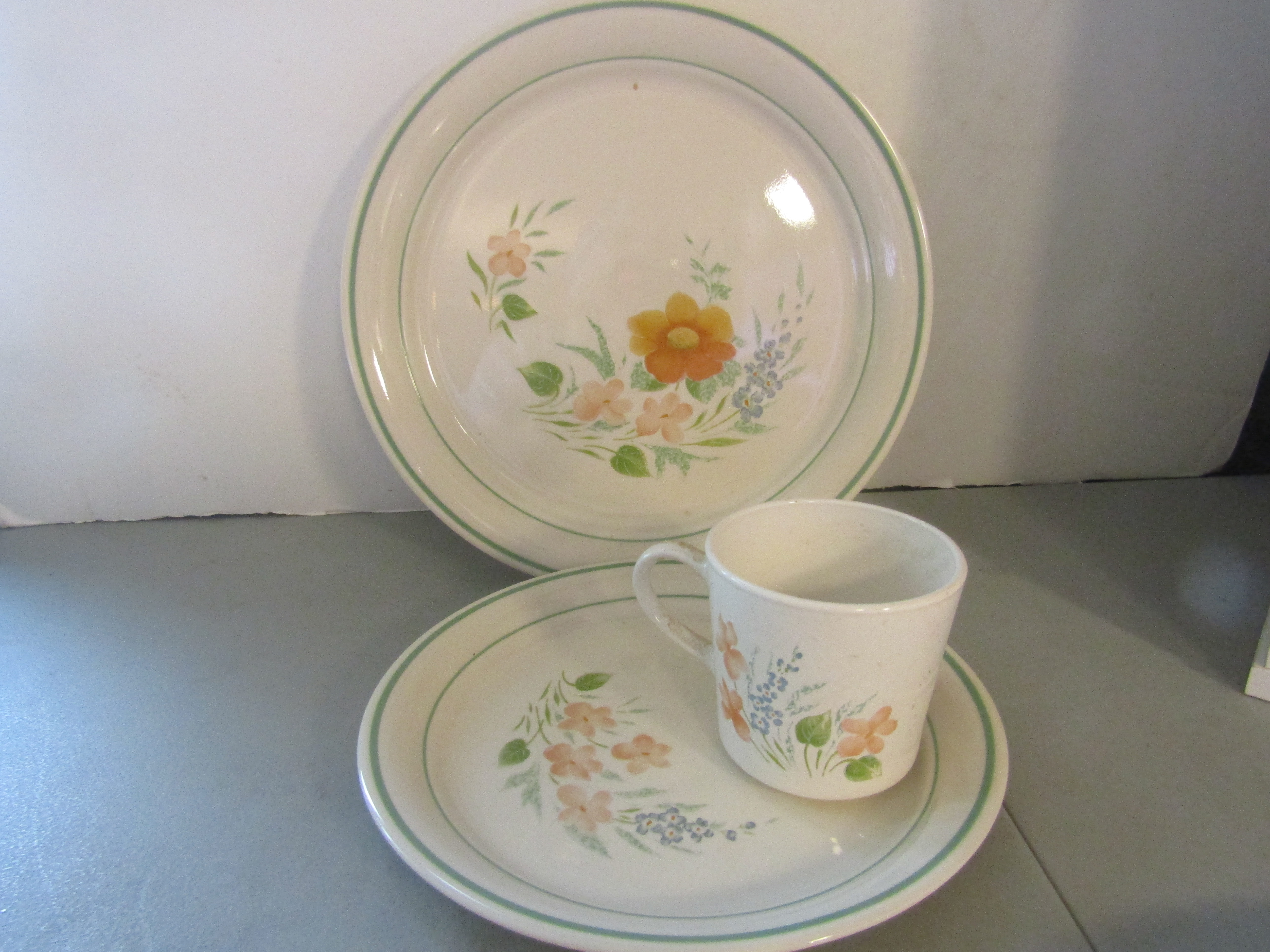 Corelle Cornerstone Glenora Dinnerware 3 Piece Set