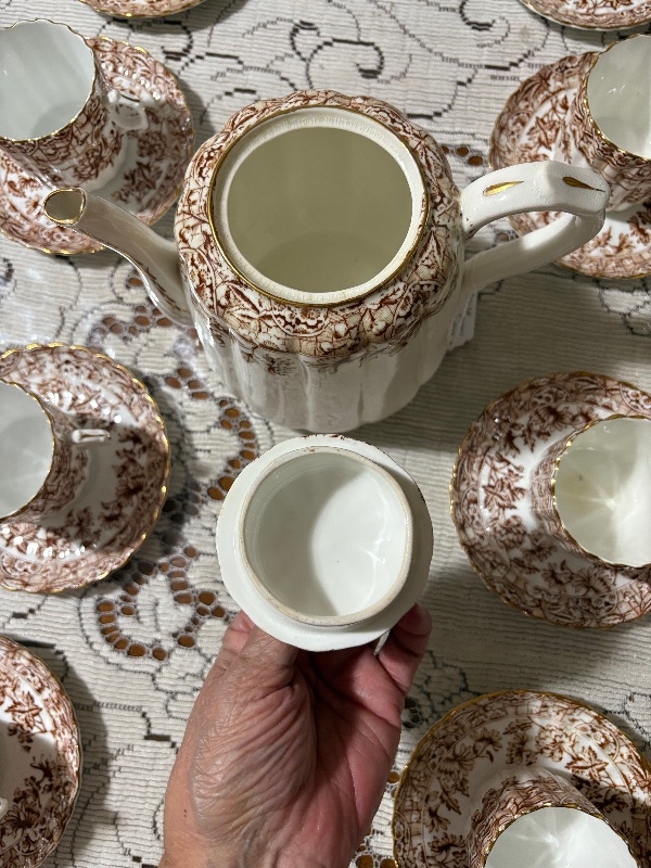 Victorian Brown Transferware Teaset 20pc teapot and lid creamer master sugar bowl 8 cups and 8 saucers Chrysanthemums (mums)