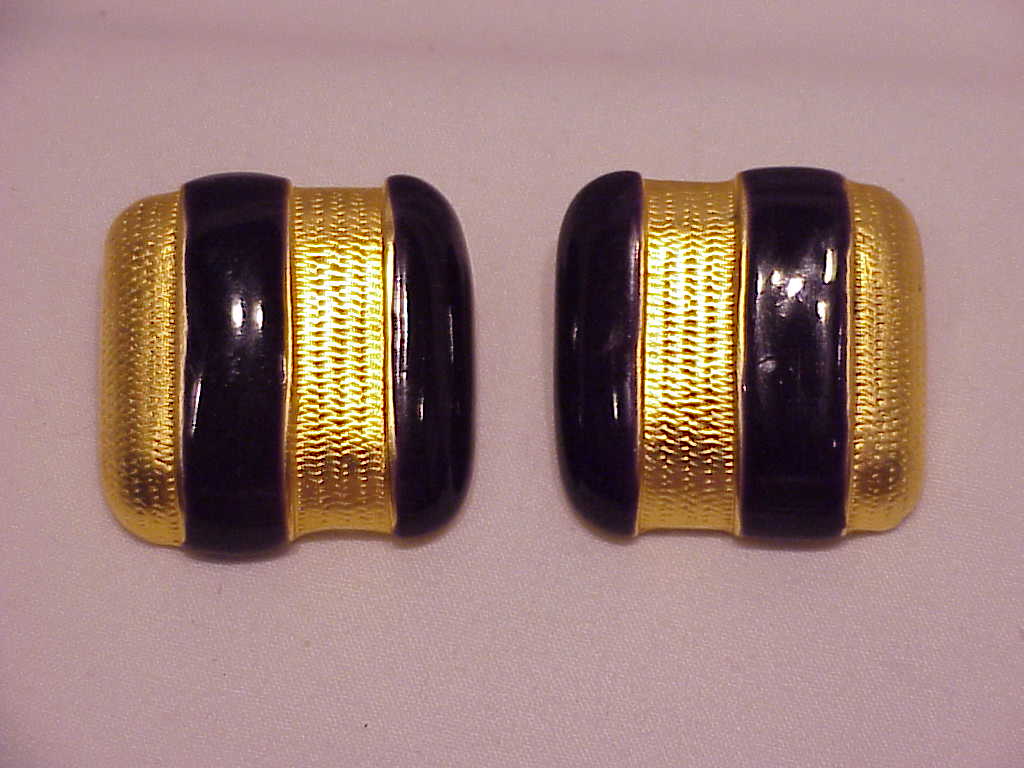 Donald Stannard Gold Tone Black Enamel Clip Earrings