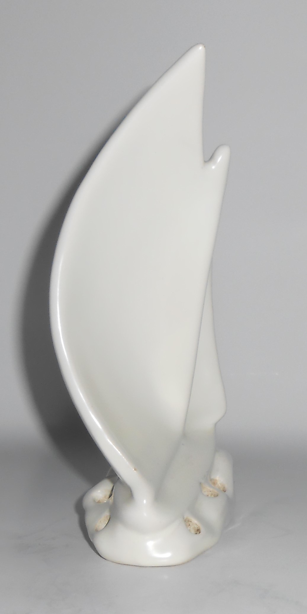 Caliente Pottery Matte White Sailboat Flower Frog