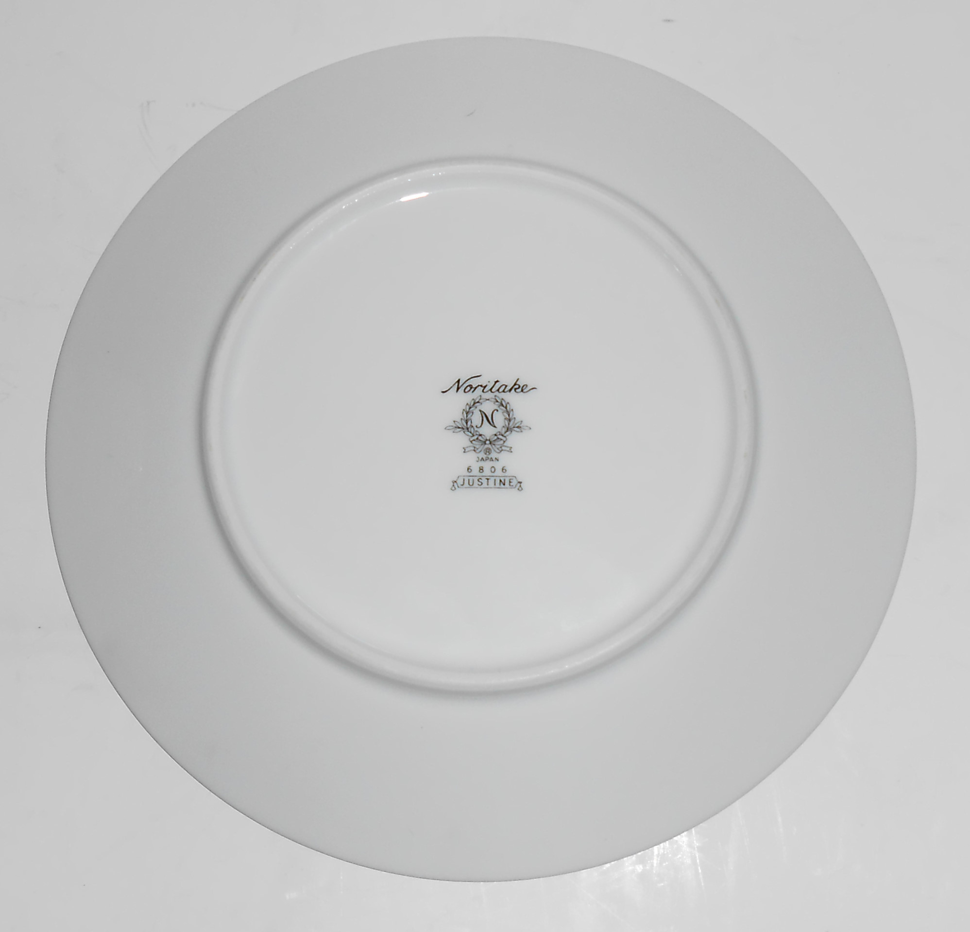 Noritake China Porcelain Justine Floral Dessert Plate