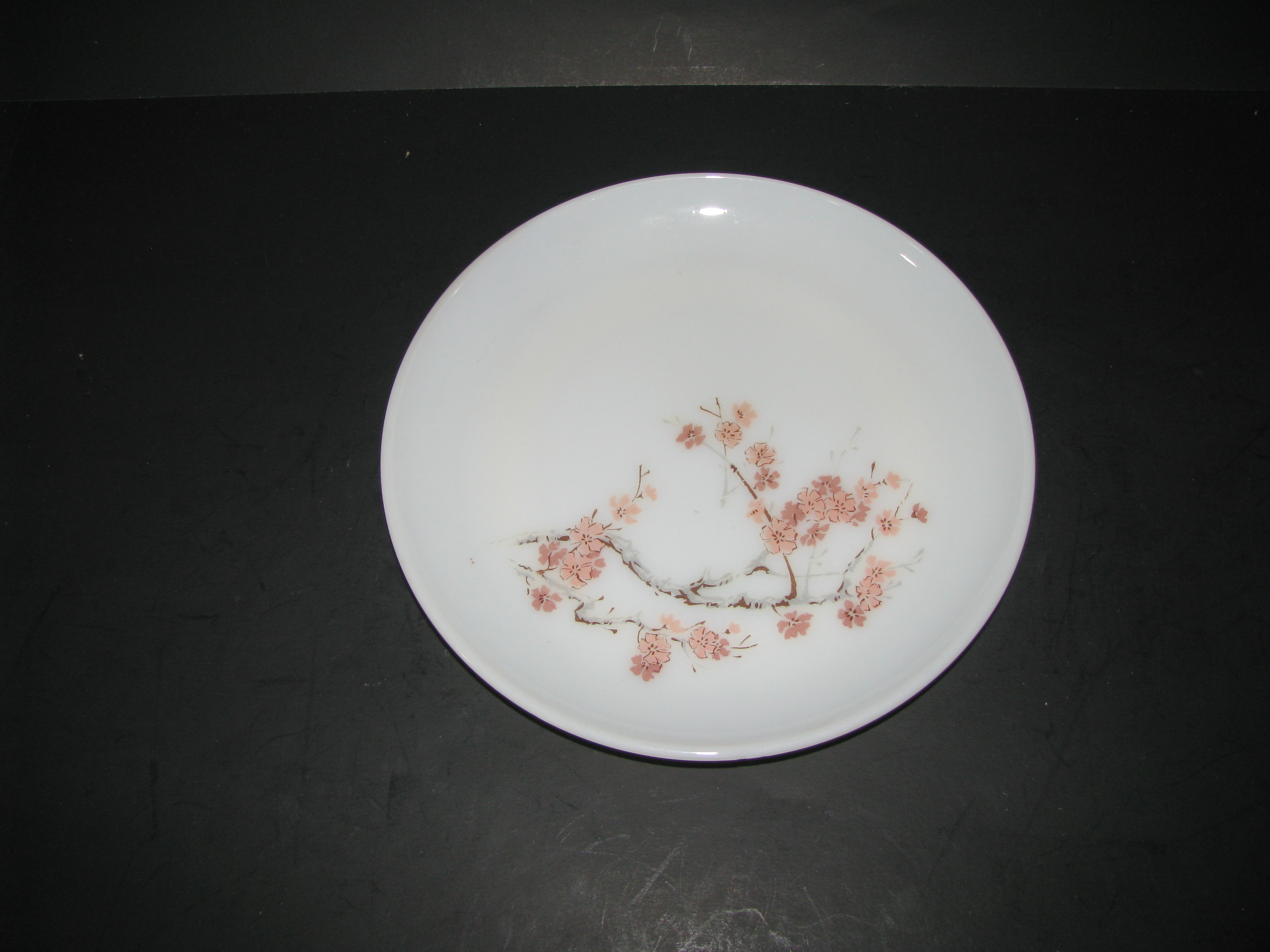 Vintage Pyrex Pink Dogwood Family Flair Plate