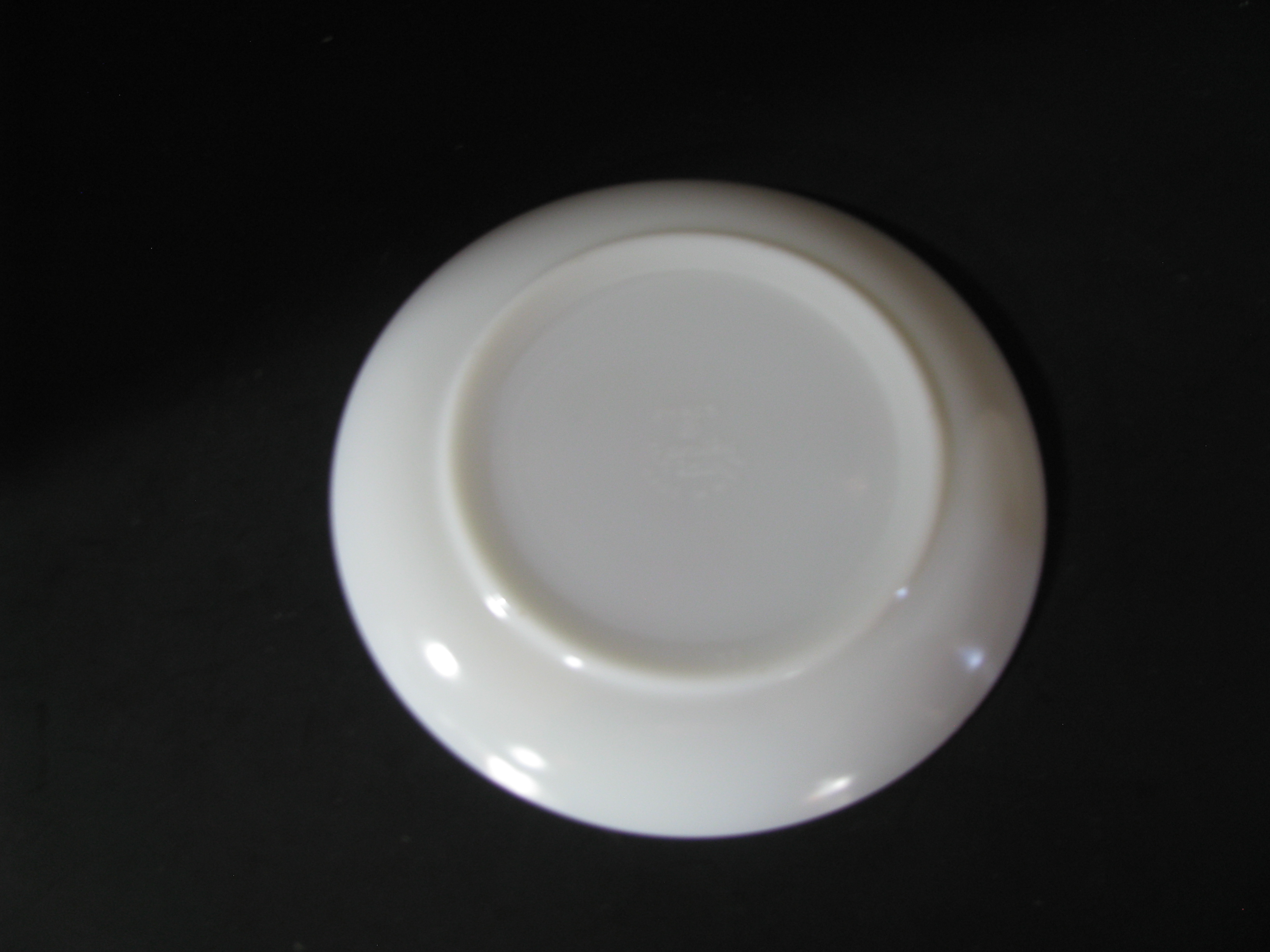 Vintage Pyrex Pink Dogwood Family Flair Plate