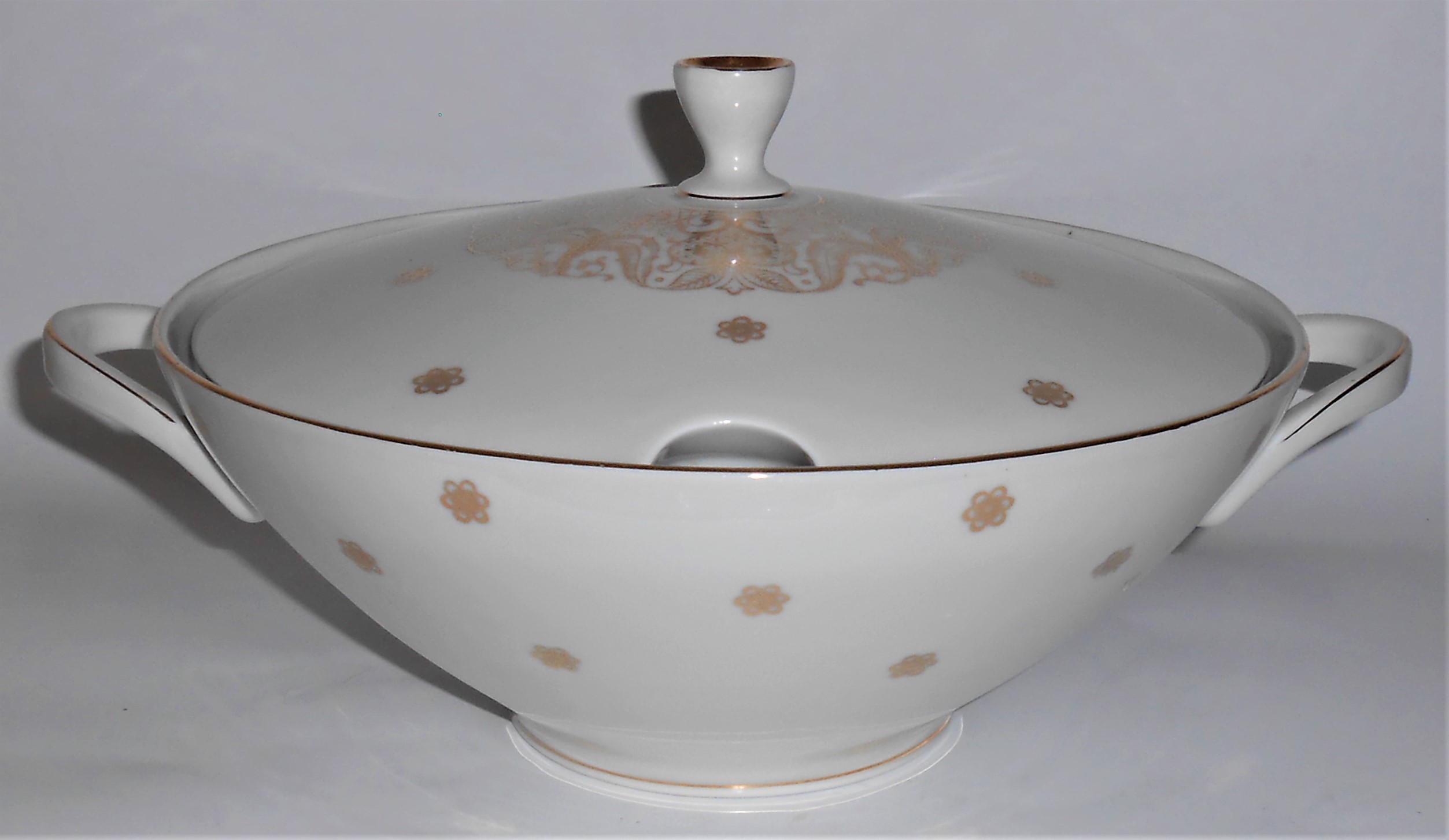 Winterling Bavaria Porcelain China Gold Tureen W/Lid