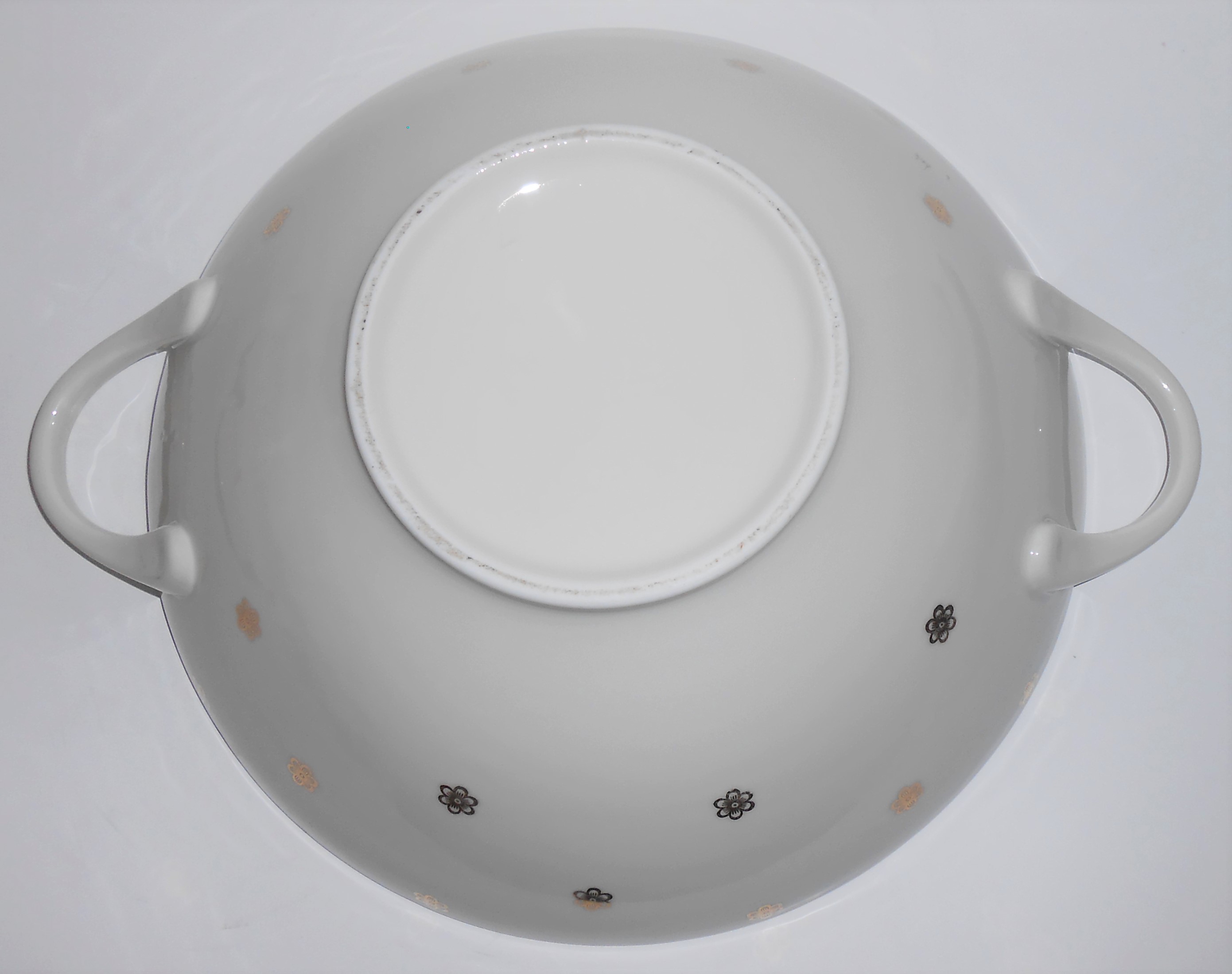 Winterling Bavaria Porcelain China Gold Tureen W/Lid