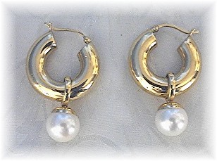 Earrings 14K Gold Hoop Detatchable  Pearl Dangle