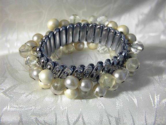 Clear Glass & Faux Pearl Bracelet MadeJapan