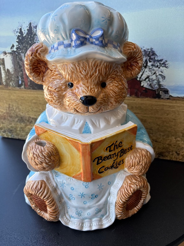 Treasurecraft Beary Best Bear Cookie Jar 1997