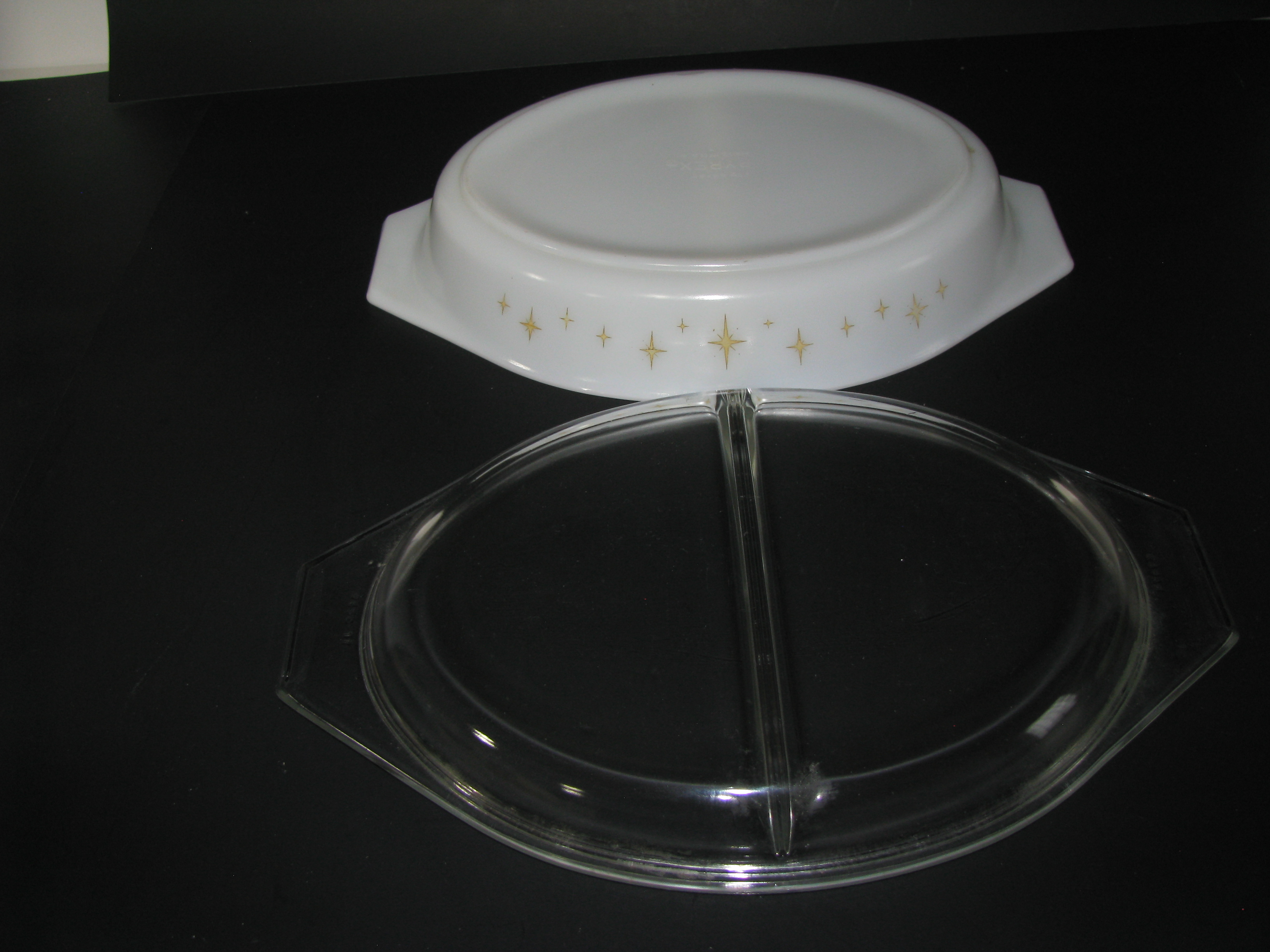 Vintage Pyrex Constellation Promo Oval Divided Dish