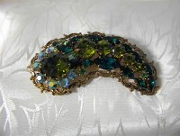 AUSTRIAN Crystal Brooch Green AUSTRIAN Crystal Brooch