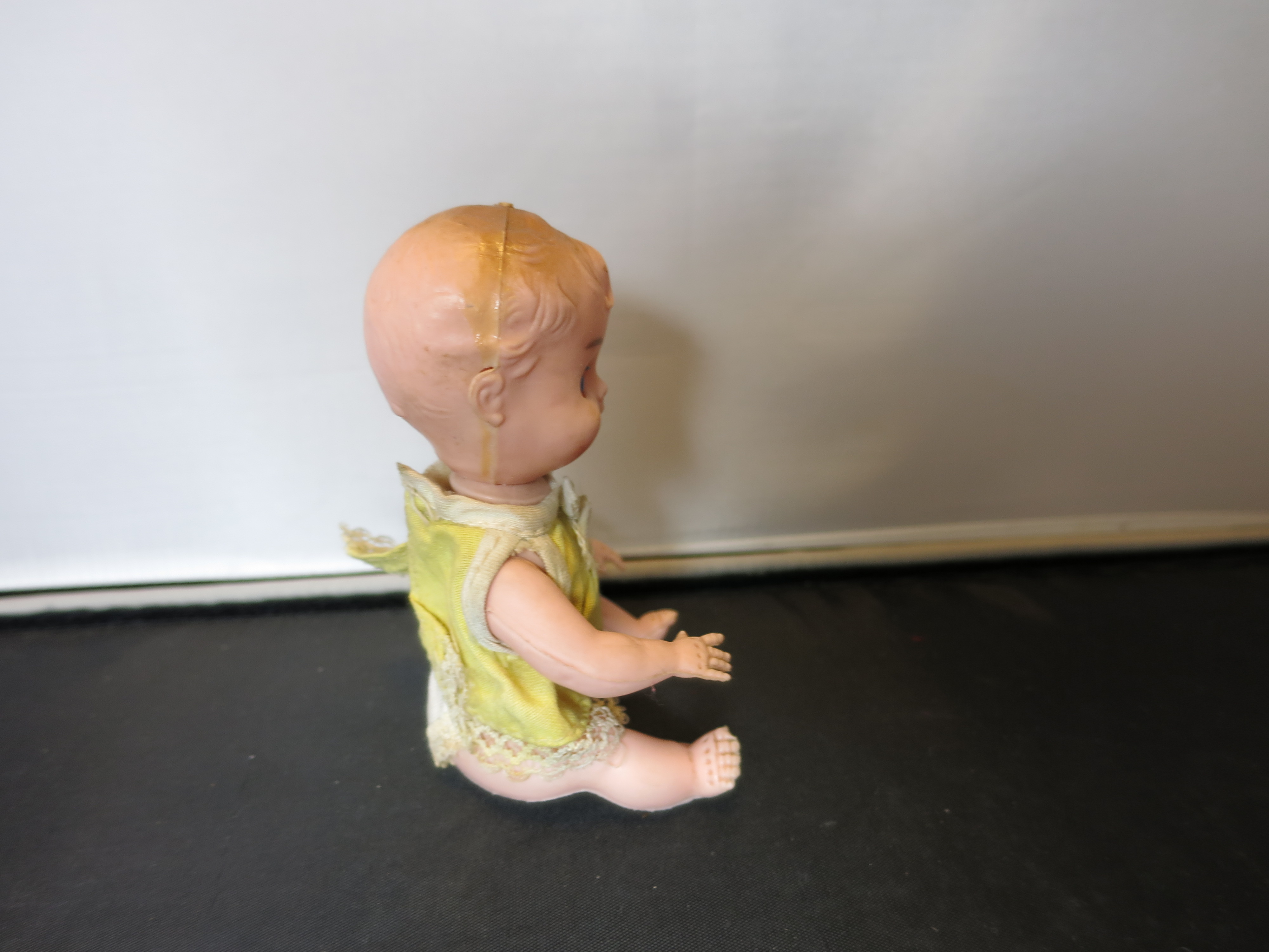 Plastic Red Box Hong Kong Doll Sleep Eye Jointed