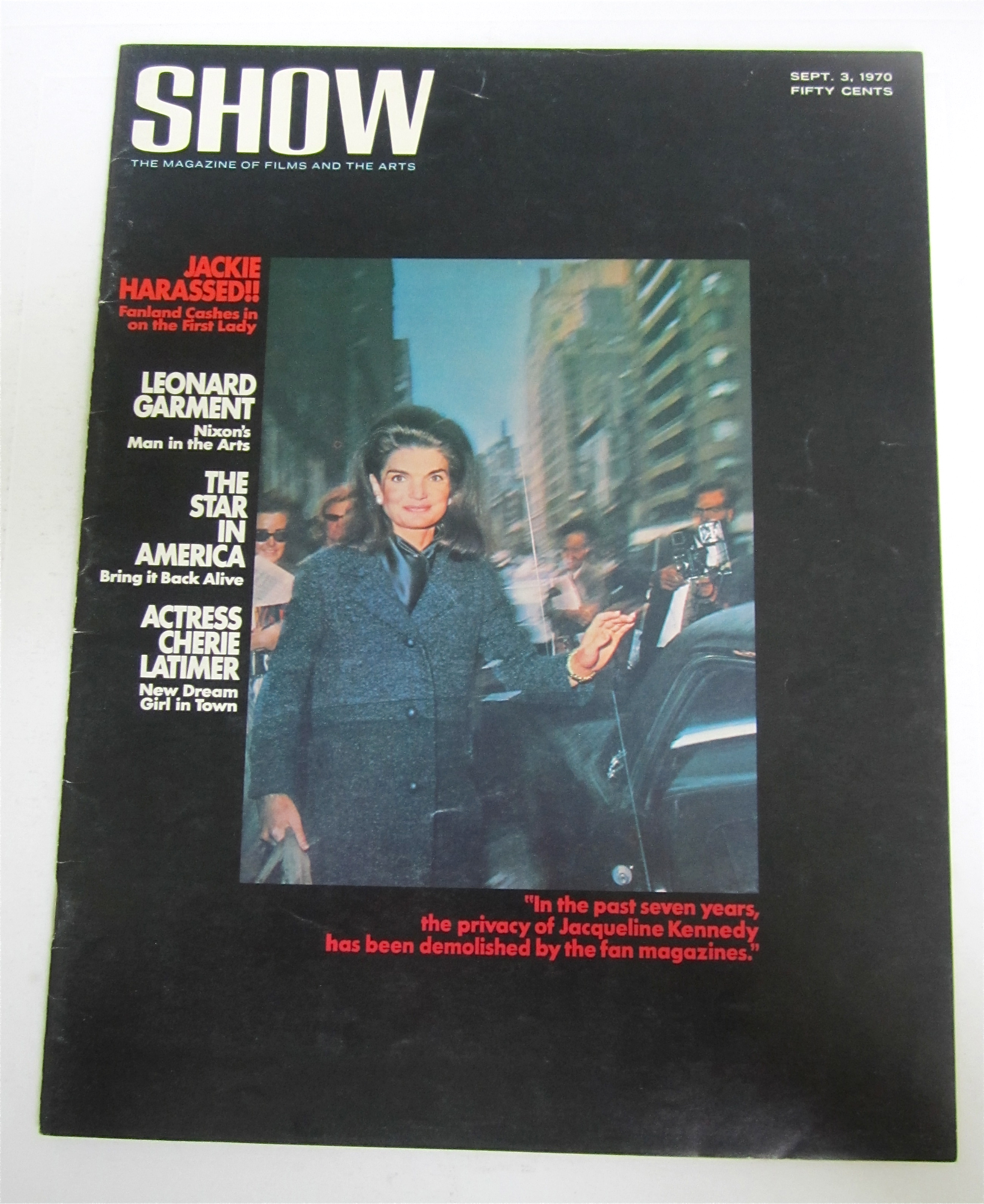 Show Magazine September 3, 1970 Jackie Harassed