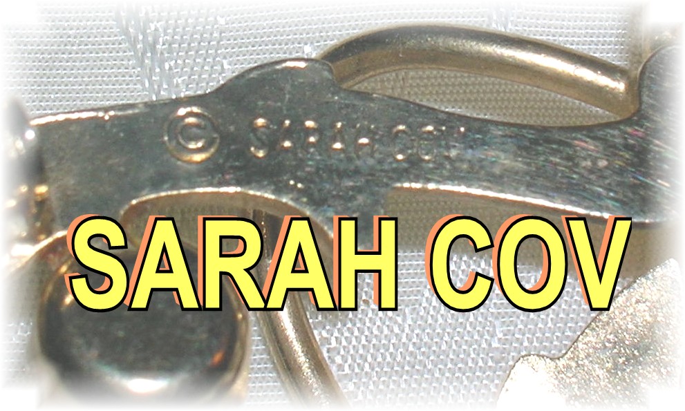 Sarah Coventry Gold Leaf Pin 6mm  Cultured Pearls
