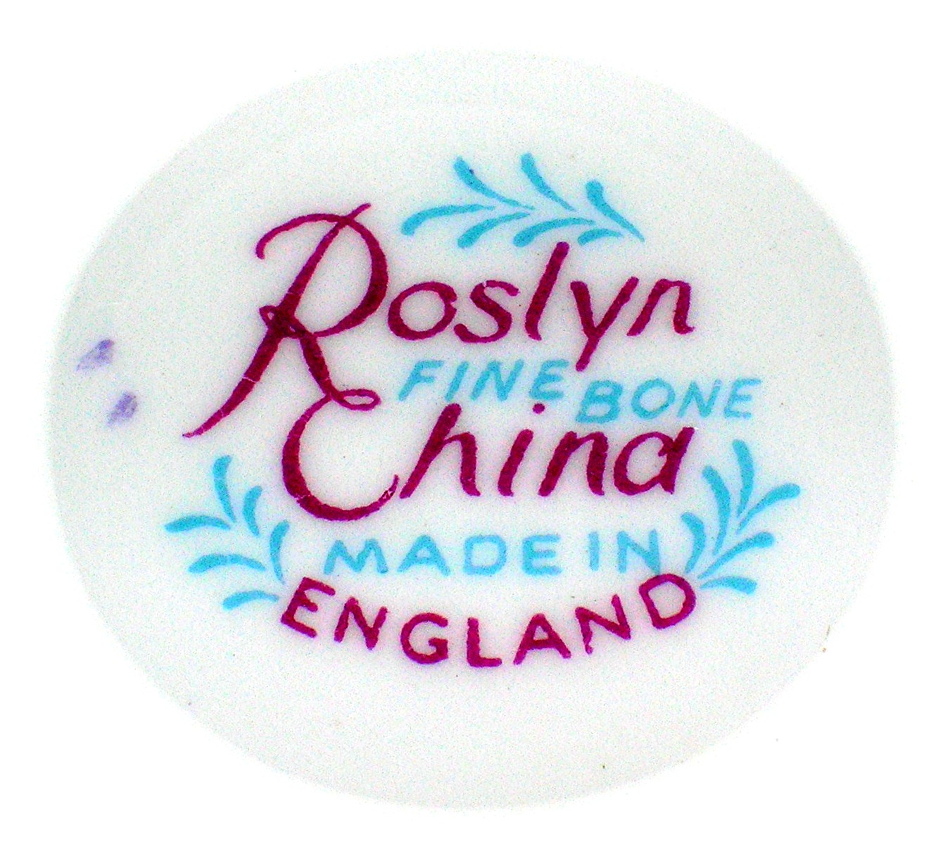 Roslyn Fine Bone China Plate Made In England.