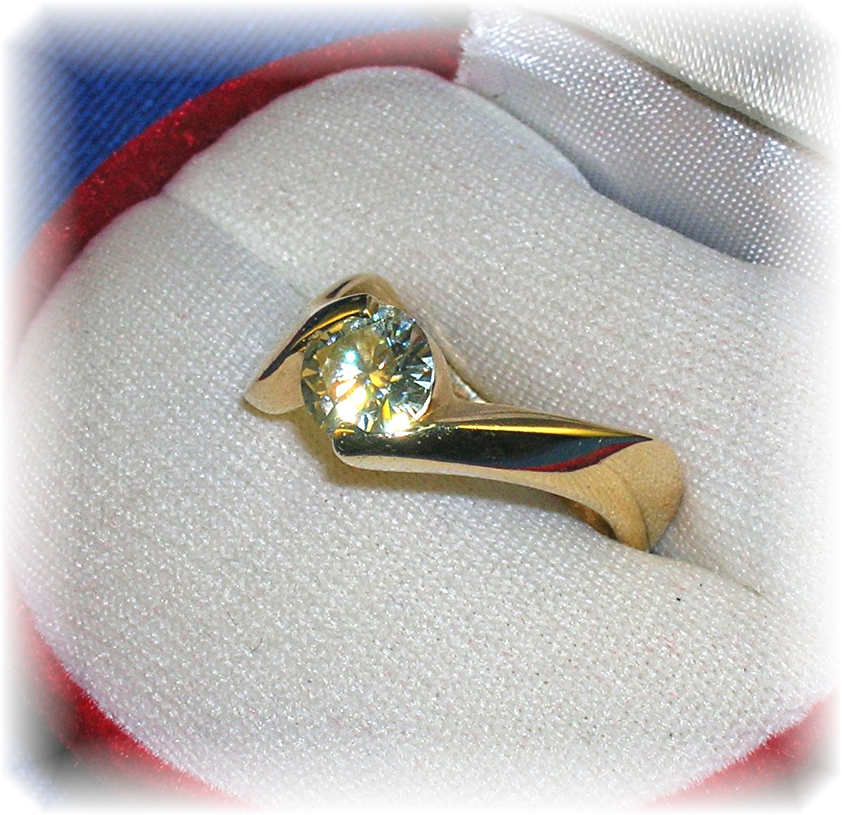 14K Gold and 1 ct Moissanite Ring