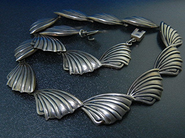 Taxco Mexico Sterling Silver Eagle 23 17 Inch Necklace
