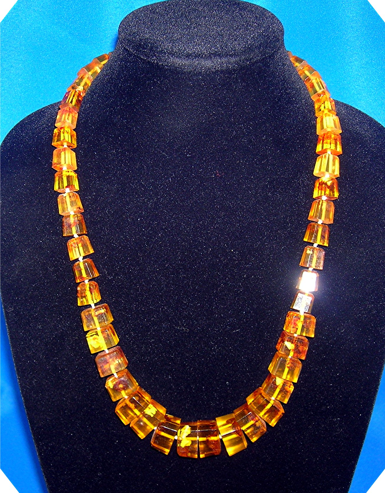 Baltic Amber Bugs Leaves  94 Grams Necklace