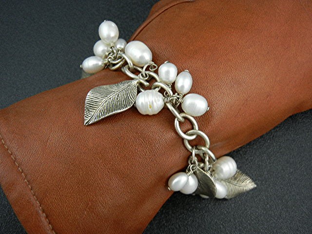 Silpada Sterling Silver Leaves Pearls Toggle Bracelet