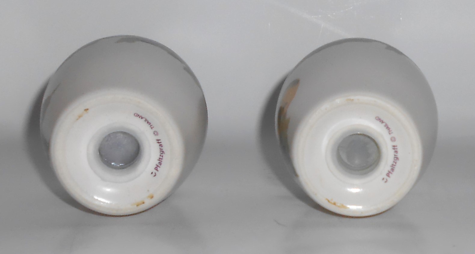 Pfaltzgraff Pottery Jamberry Salt & Pepper Shaker Set