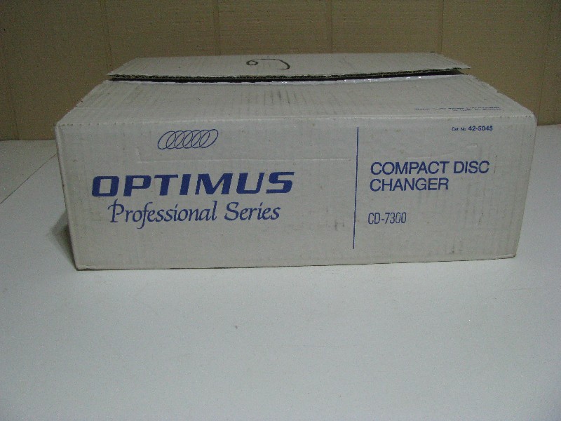 Vintage Optimus CD-7300 Compact Disc Automatic Changer New In Box, Remote & Manual