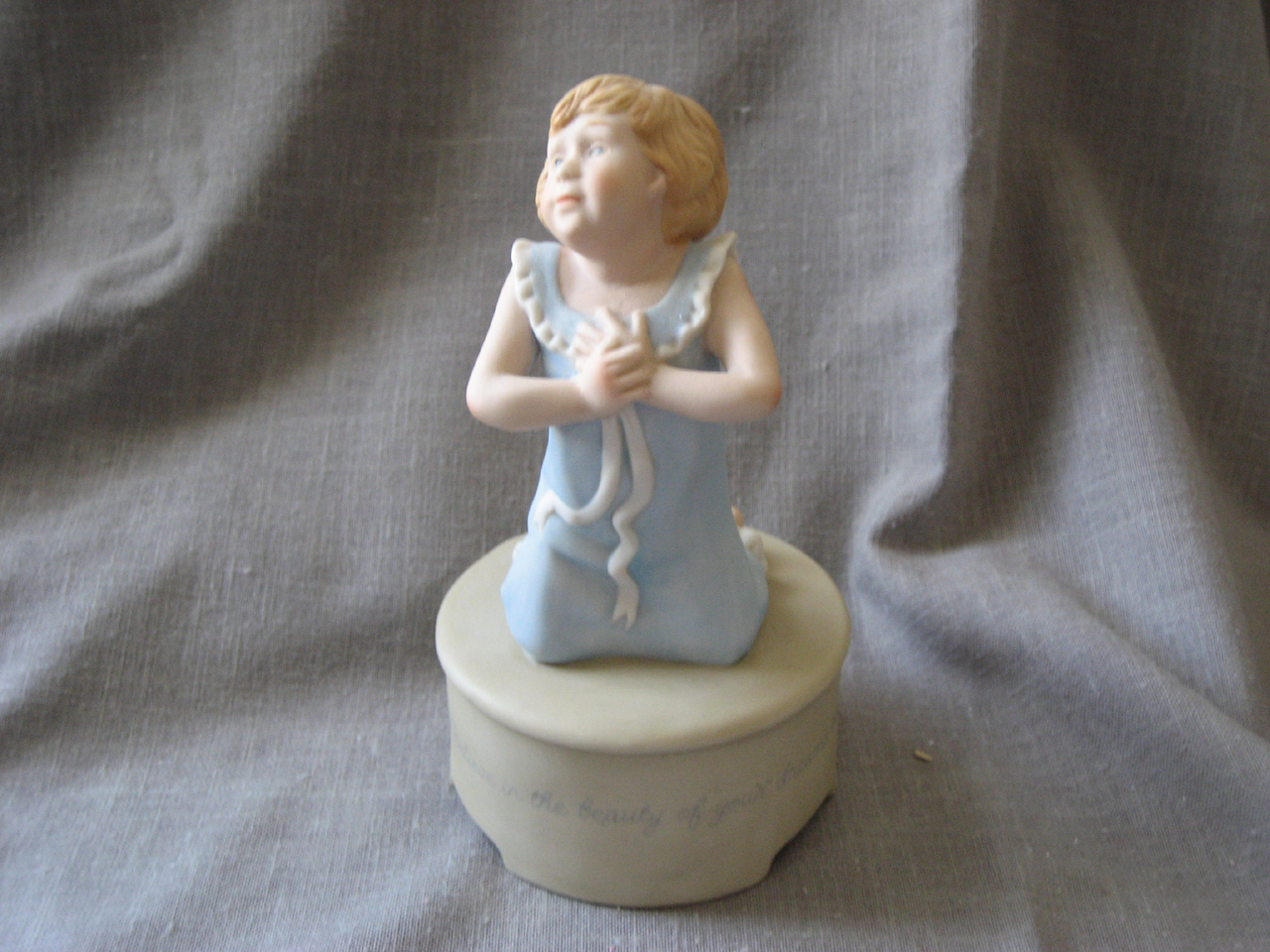 Praying Girl Music Box